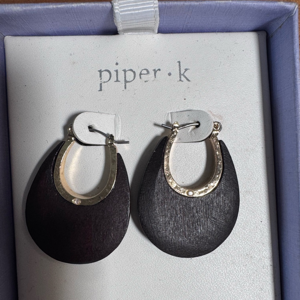 New in Box Piper K Mini Wood Oval Earrings